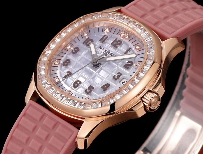 Colorful PATEK PHILIPPE Watches 196762