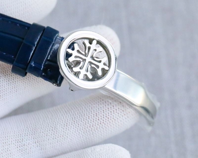 GoAnywhere PATEK PHILIPPE Watches 196670