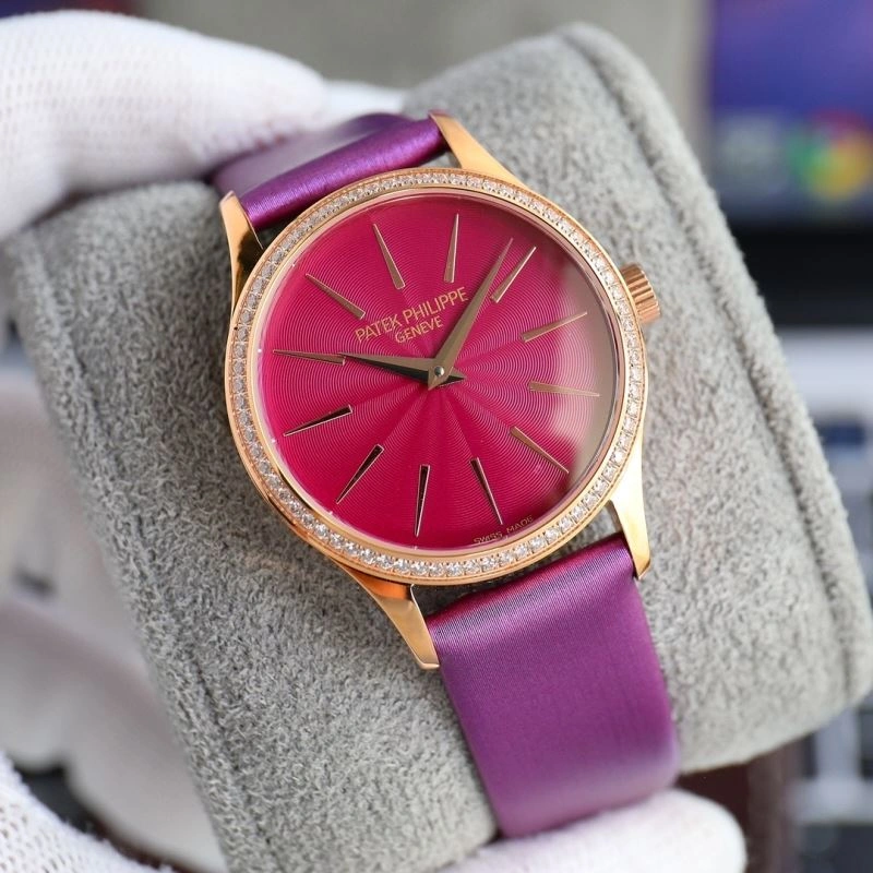 Compact PATEK PHILIPPE Watches 196585