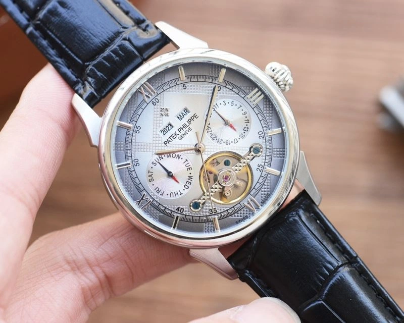 Sophisticated PATEK PHILIPPE Watches 196507