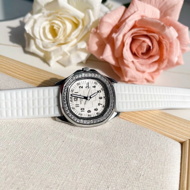FashionForward PATEK PHILIPPE Watches 196479