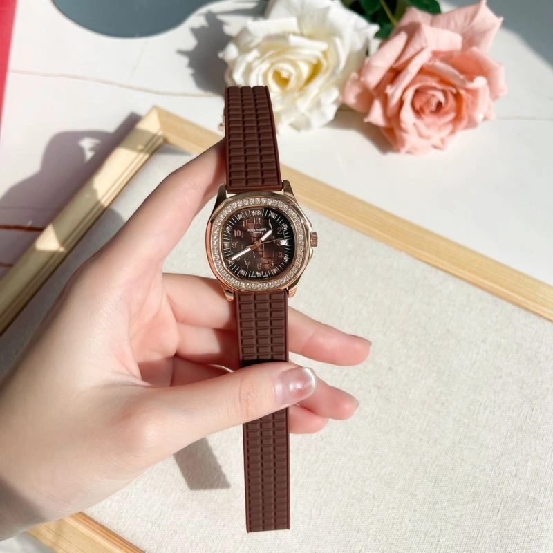 RelaxedFit PATEK PHILIPPE Watches 196477