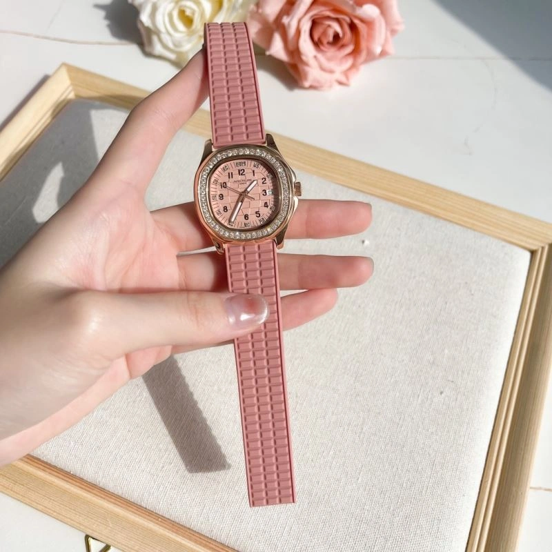 RelaxedFit PATEK PHILIPPE Watches 196477
