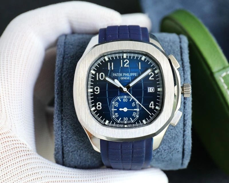 Compact PATEK PHILIPPE Watches 196417