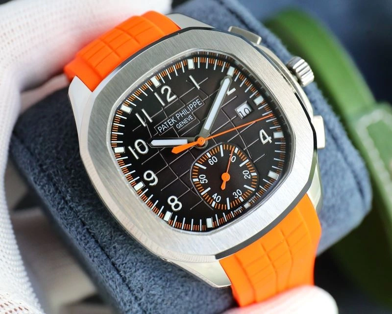 Compact PATEK PHILIPPE Watches 196417