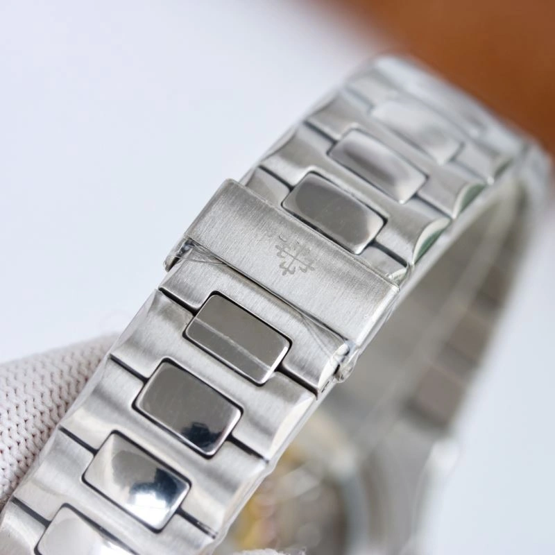 Seasonal PATEK PHILIPPE Watches 196397