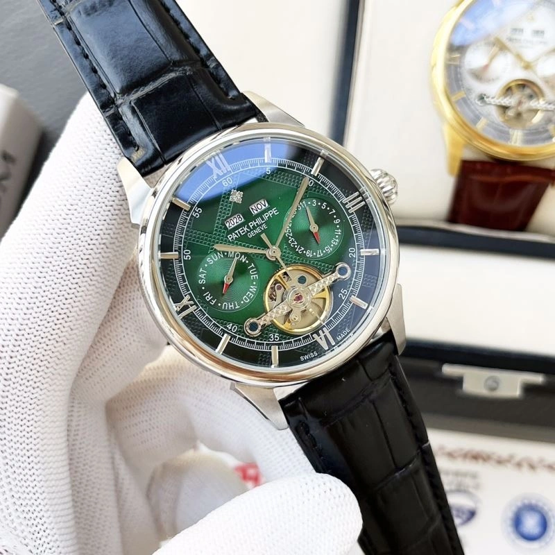 Compact PATEK PHILIPPE Watches 196385