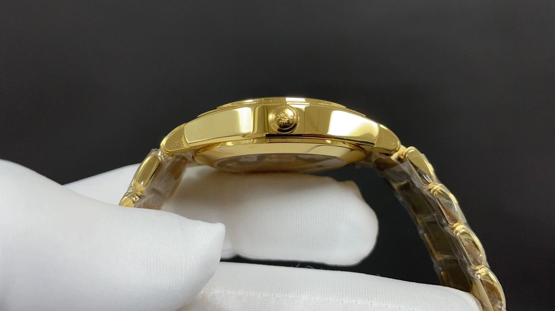 Youthful PATEK PHILIPPE Watches 196352