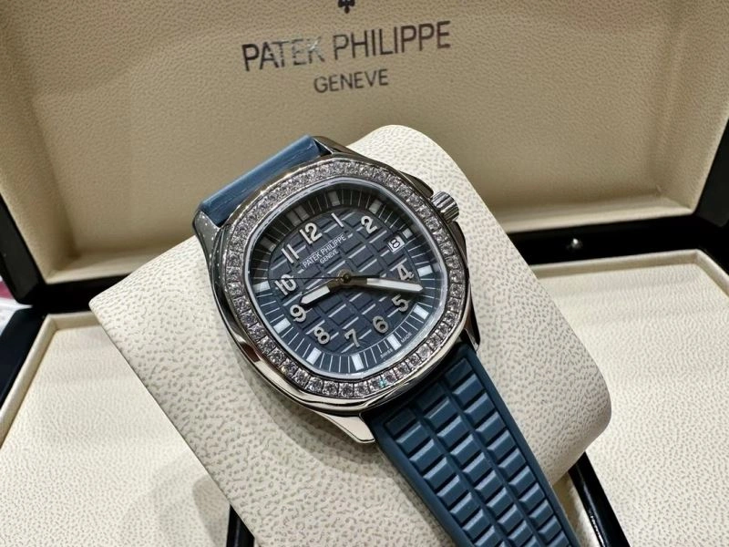 Effortless PATEK PHILIPPE Watches 196330