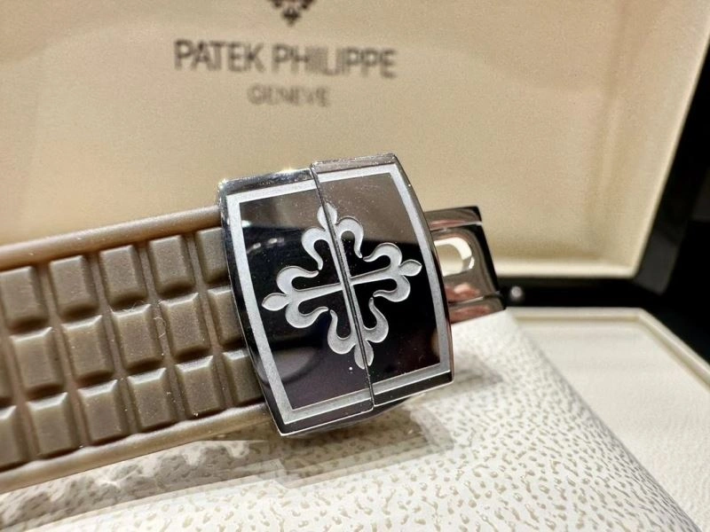 Stretchable PATEK PHILIPPE Watches 196325