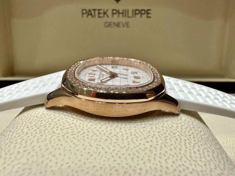 PATEK PHILIPPE Watches Elegant 196323