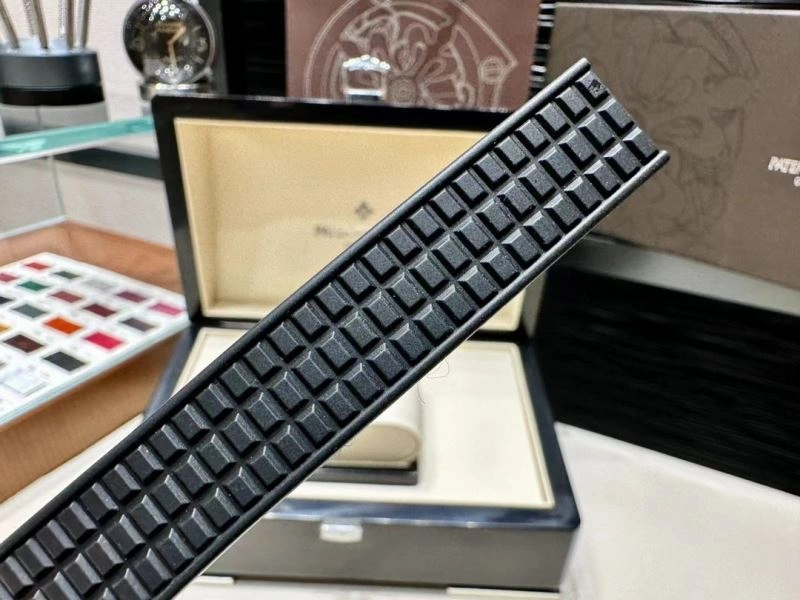 PATEK PHILIPPE Watches Youthful 196317