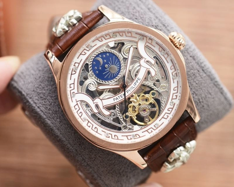 Bold PATEK PHILIPPE Watches 196332