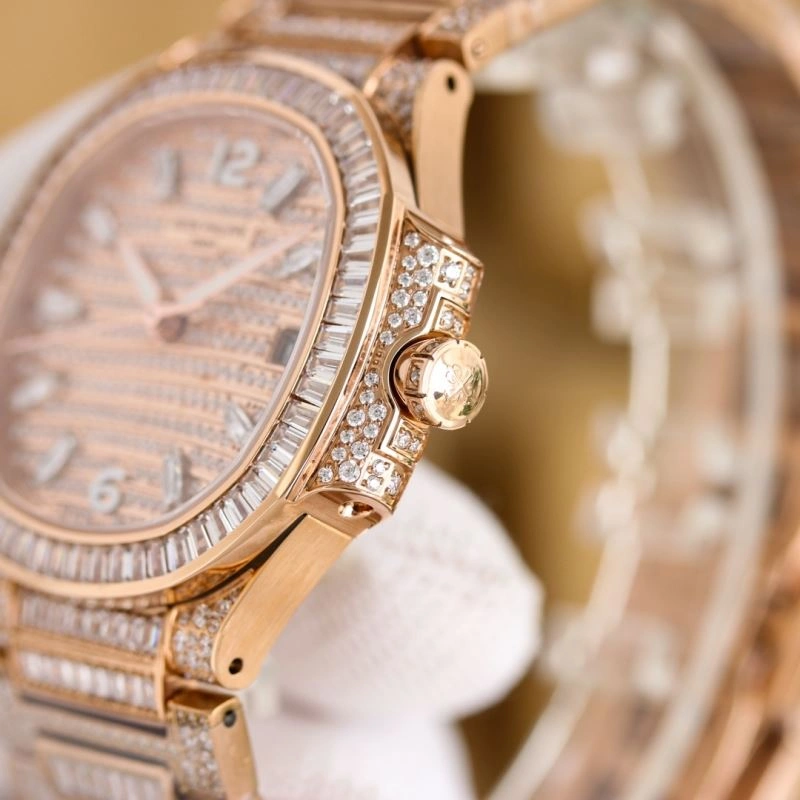 Sleek PATEK PHILIPPE Watches 196245
