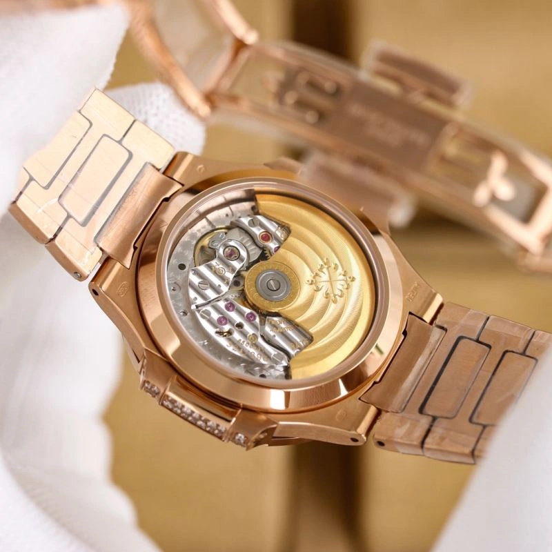 Sleek PATEK PHILIPPE Watches 196245