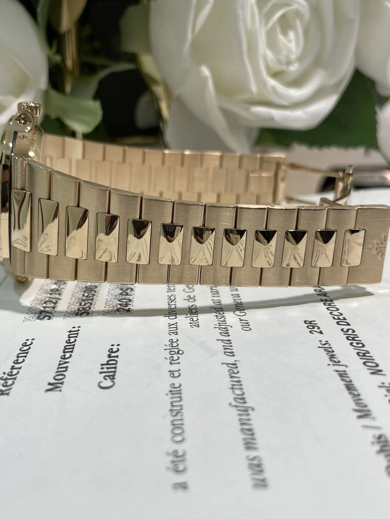 PATEK PHILIPPE Watches Vibrant 196176