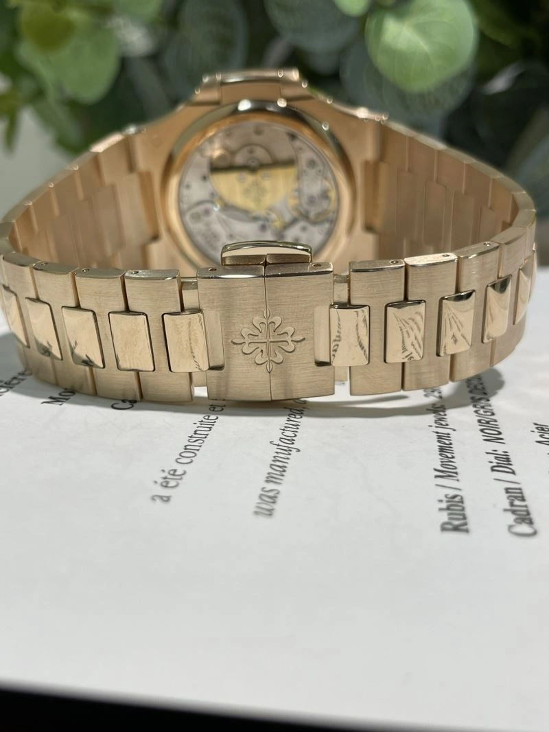 RelaxedFit PATEK PHILIPPE Watches 196175