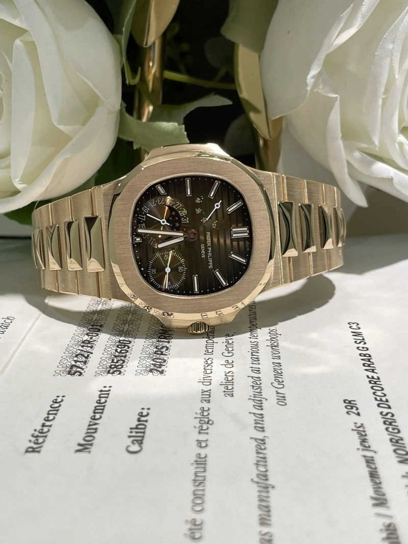 RelaxedFit PATEK PHILIPPE Watches 196175