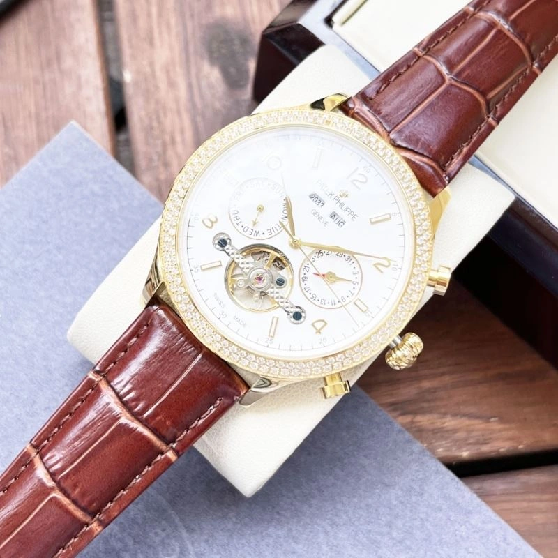Seasonal PATEK PHILIPPE Watches 196165