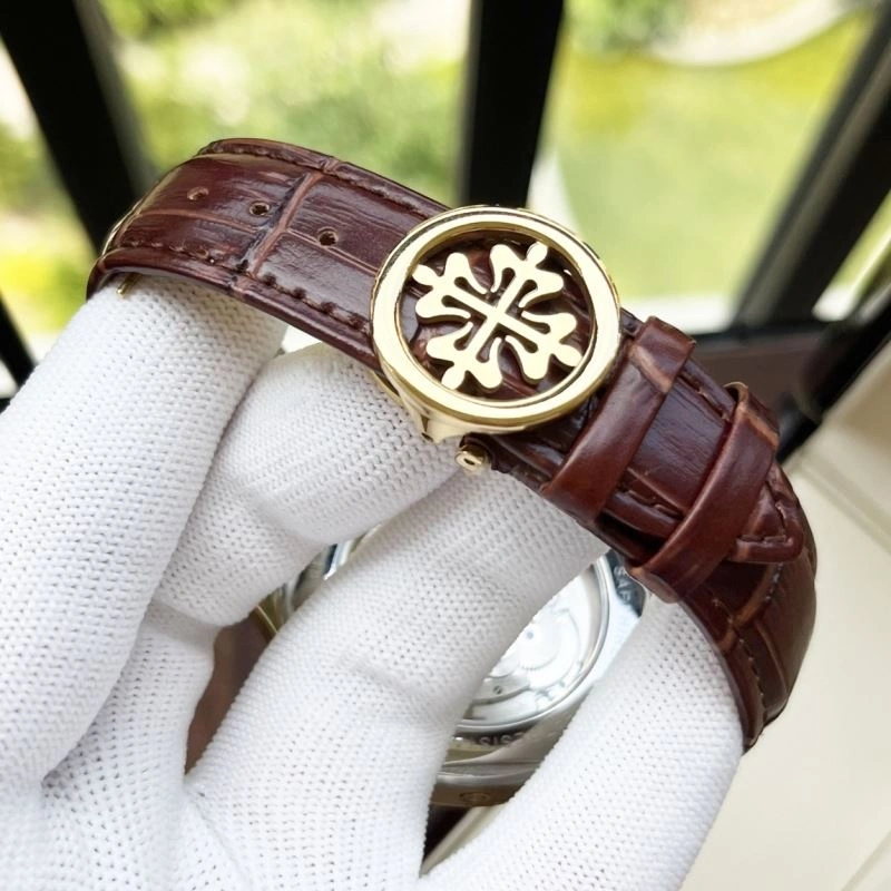 Seasonal PATEK PHILIPPE Watches 196165