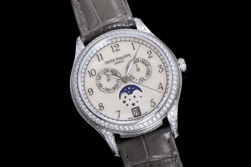 Modern PATEK PHILIPPE Watches 196075