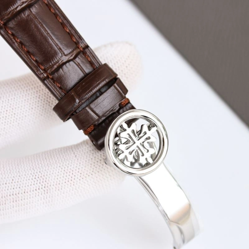 PATEK PHILIPPE Watches FreshLook 196076