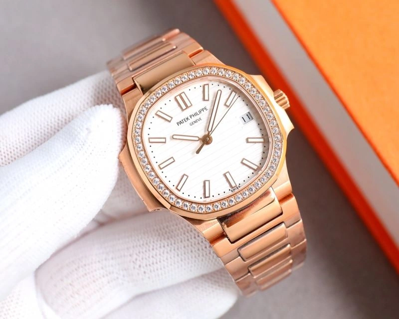 Compact PATEK PHILIPPE Watches 196069