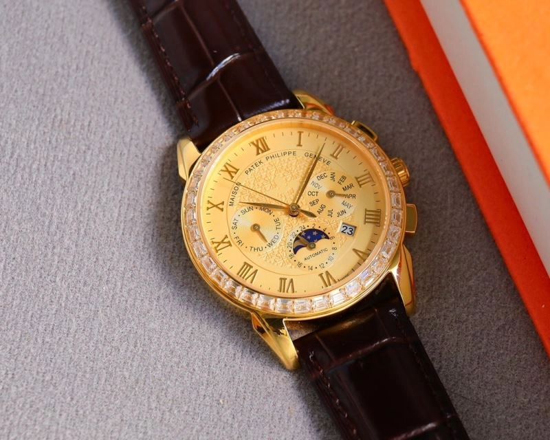 Colorful PATEK PHILIPPE Watches 196045