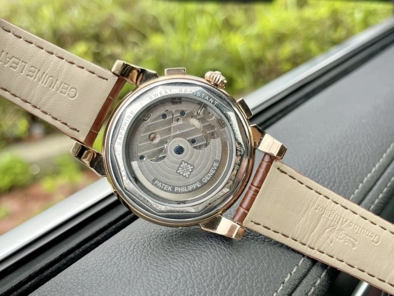 TravelReady PATEK PHILIPPE Watches 195979