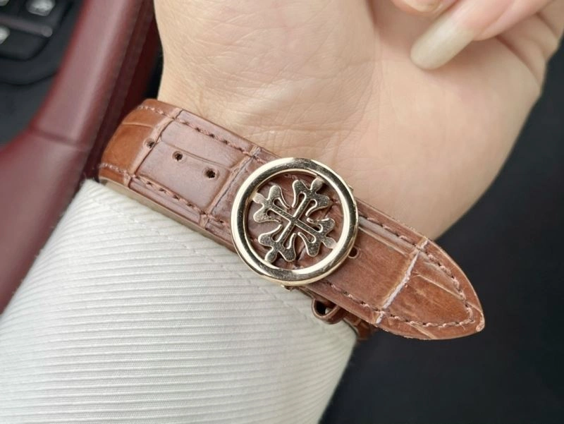 TravelReady PATEK PHILIPPE Watches 195979