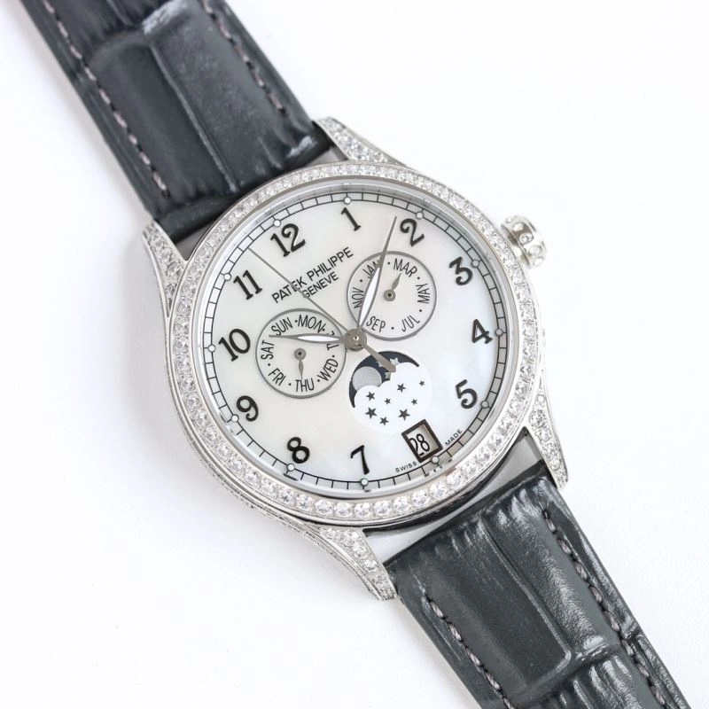 Vibrant PATEK PHILIPPE Watches 195962