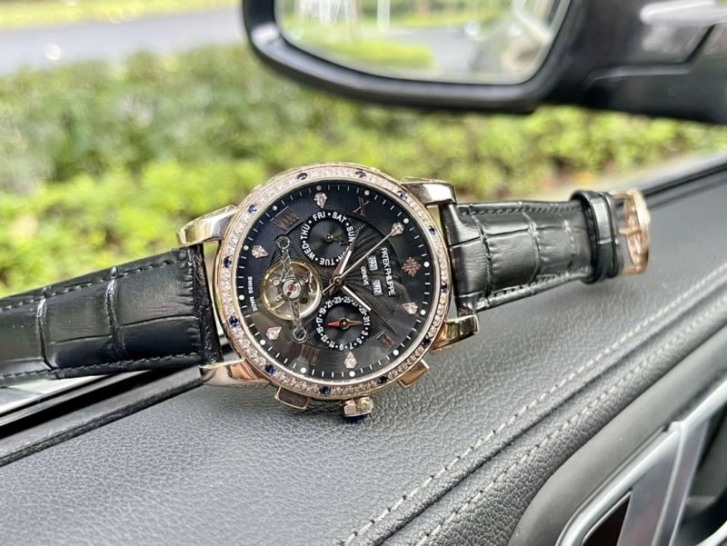FashionForward PATEK PHILIPPE Watches 195944