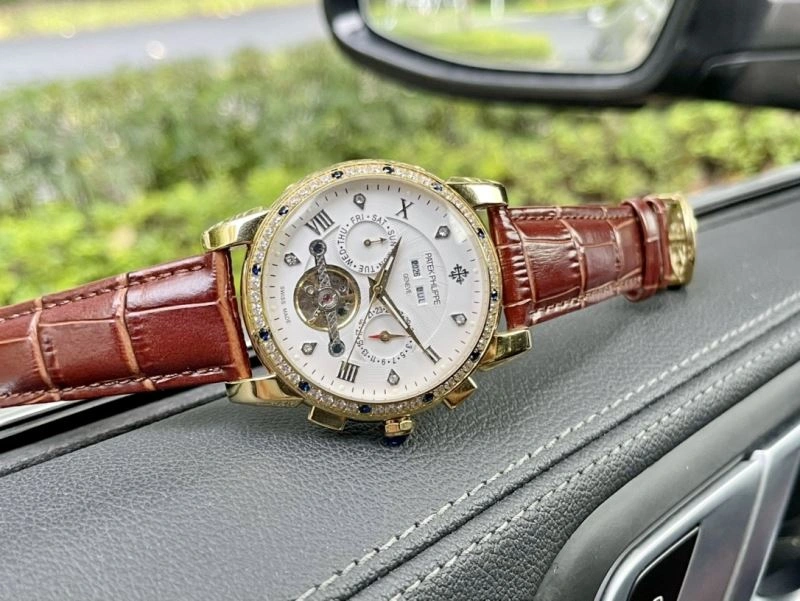 FashionForward PATEK PHILIPPE Watches 195944