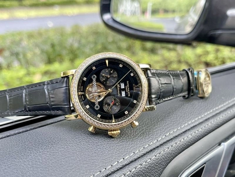 PATEK PHILIPPE Watches OnTrend 195931