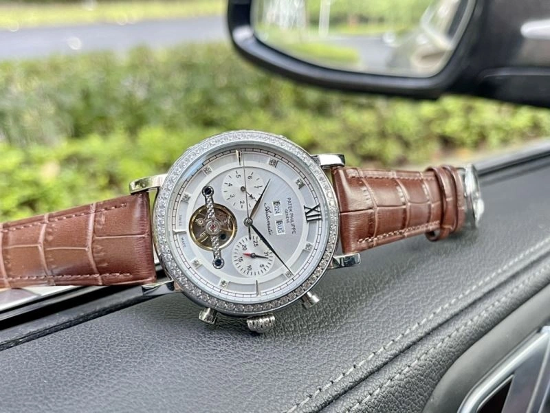 PATEK PHILIPPE Watches OnTrend 195931
