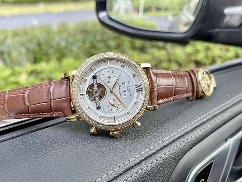 PATEK PHILIPPE Watches OnTrend 195931