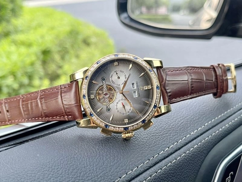PATEK PHILIPPE Watches Refined 195918