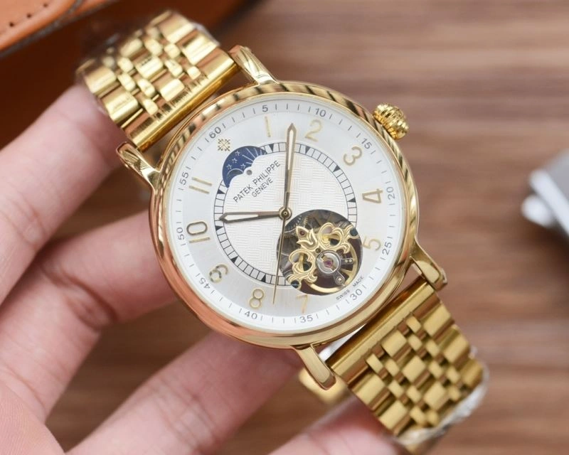 Sporty PATEK PHILIPPE Watches 195452