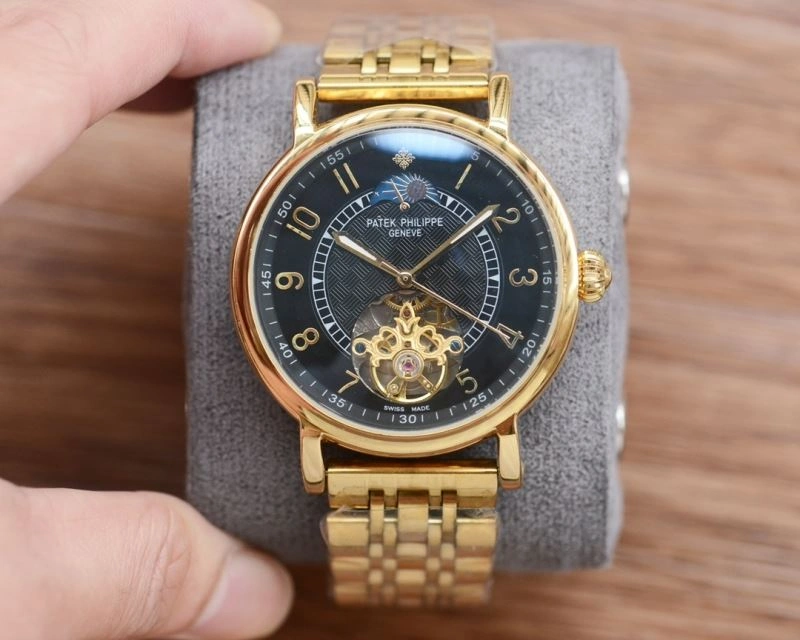 Sporty PATEK PHILIPPE Watches 195452