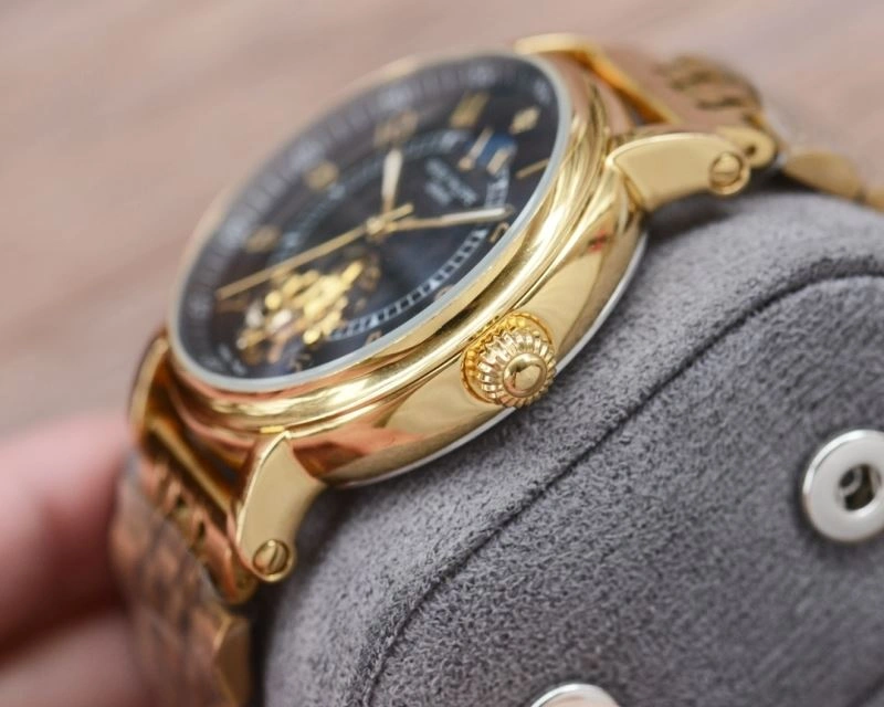 Sporty PATEK PHILIPPE Watches 195452