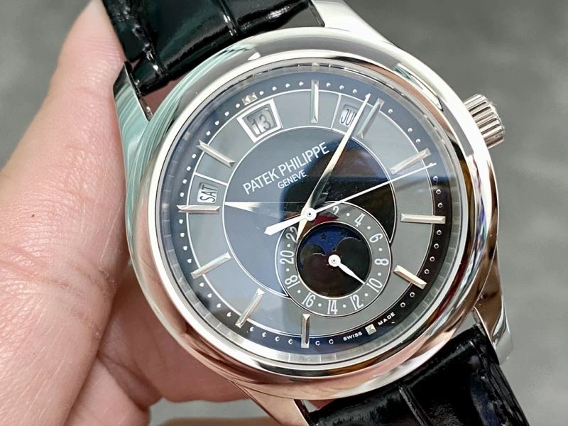 Sporty PATEK PHILIPPE Watches 195265