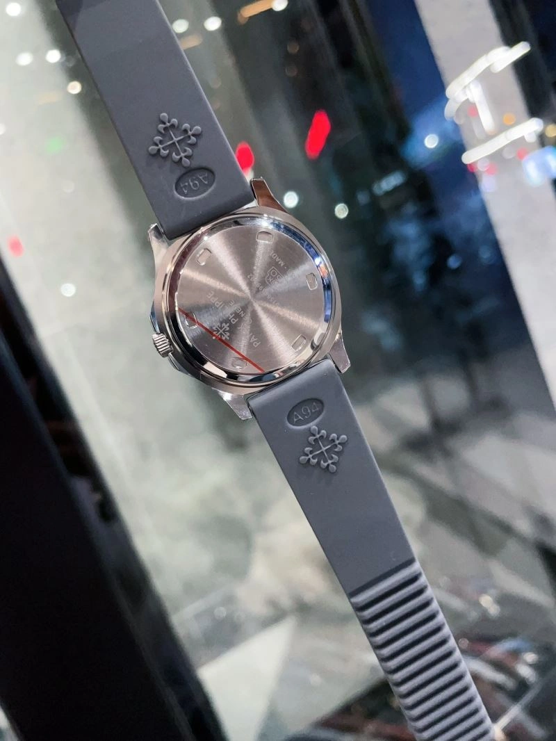 PATEK PHILIPPE Watches Resilient 195247