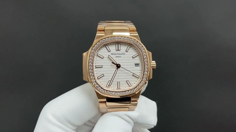 UrbanStyle PATEK PHILIPPE Watches 195211