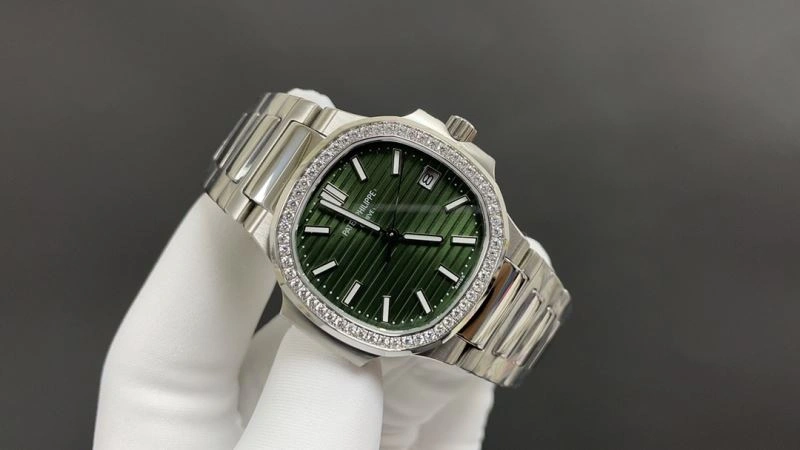 TimelessDesign PATEK PHILIPPE Watches 195210