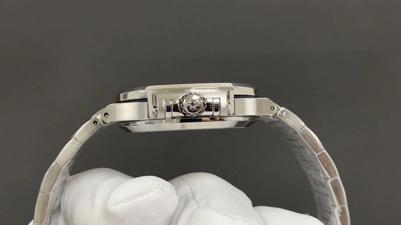 TimelessDesign PATEK PHILIPPE Watches 195210