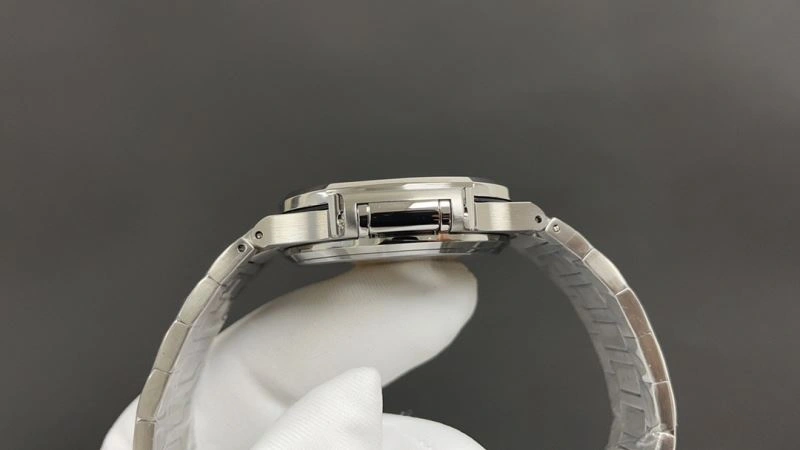 PATEK PHILIPPE Watches FreshLook 195209