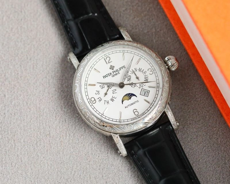 Minimalist PATEK PHILIPPE Watches 195162