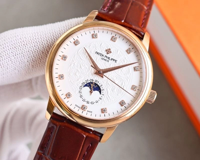 Snug PATEK PHILIPPE Watches 195131