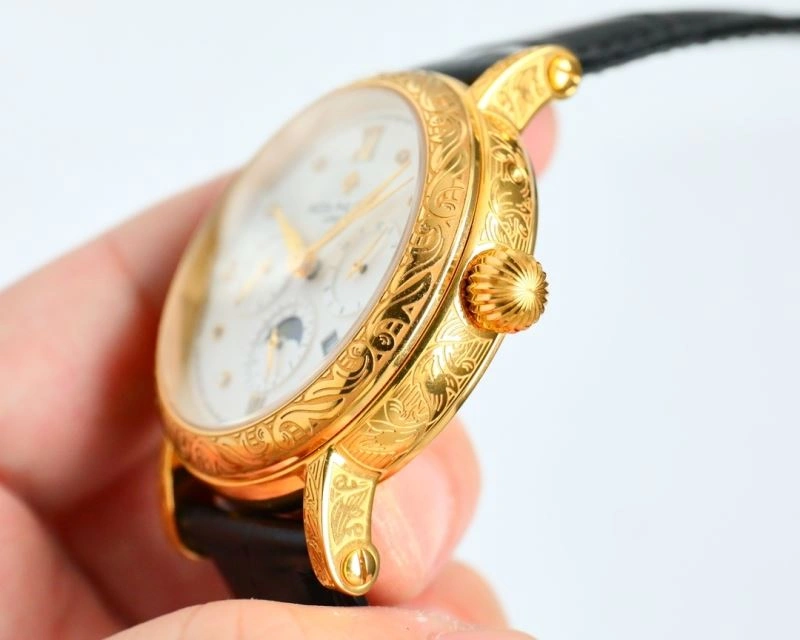 PATEK PHILIPPE Watches RelaxedFit 195089