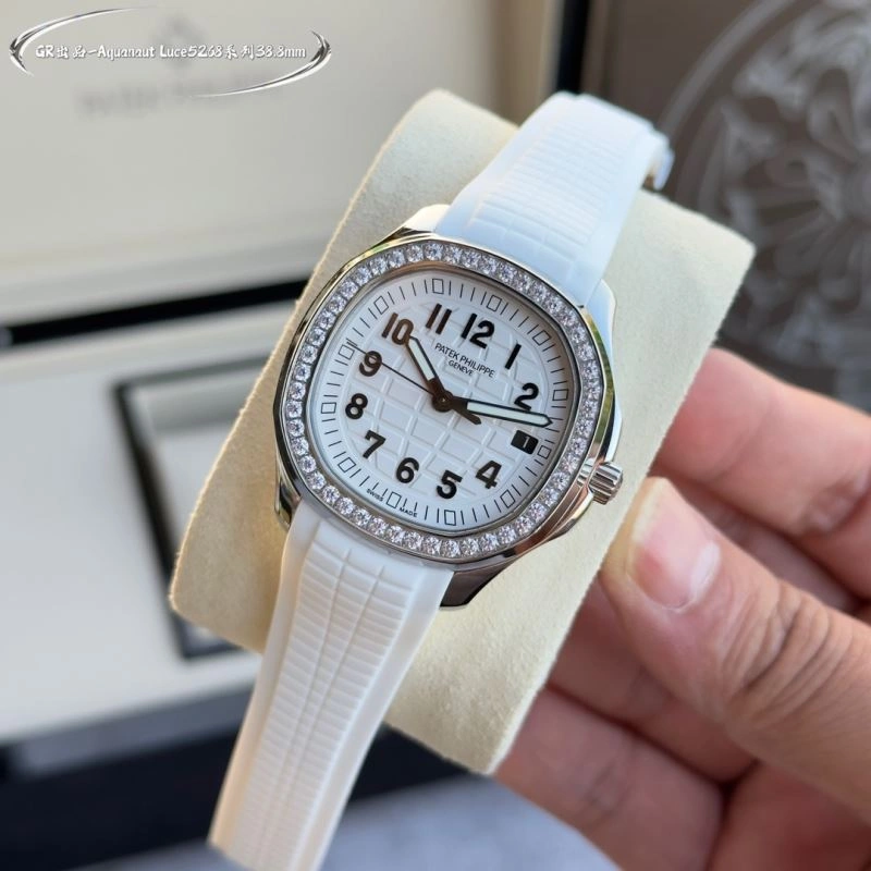 PATEK PHILIPPE Watches UrbanChic 195006